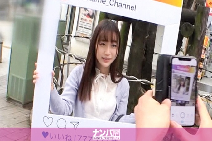 真实素人搭讪,初次摄影。 1554 确保在新宿映照的美少女! 2位处女经验!让我们用尾巴来感受大人的阶梯吧♪让滑溜溜的超美屁股到处乱糟糟!