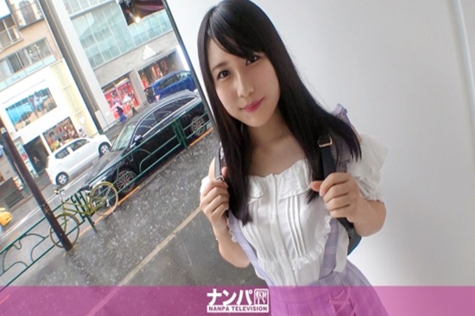 真实素人搭讪,初次摄影。 1686装作清纯的肉食系!偶像颜的铁宅女子和售票员、站务员有着不一样的关系! ?明明很老实,一旦变成SEX就骤变!被阴道里头刺的尖叫中连续发生iki!