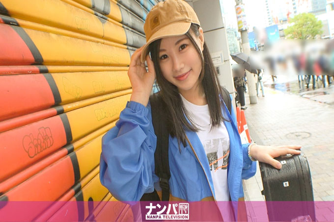 真的很软,第一枪。第1942章 一把木吉他就泡妞萝莉学生!她像音乐一样热爱性爱,她的阴户汁液随着连续的活塞滴入她的小阴户!我喘气的声音比唱歌时还大!